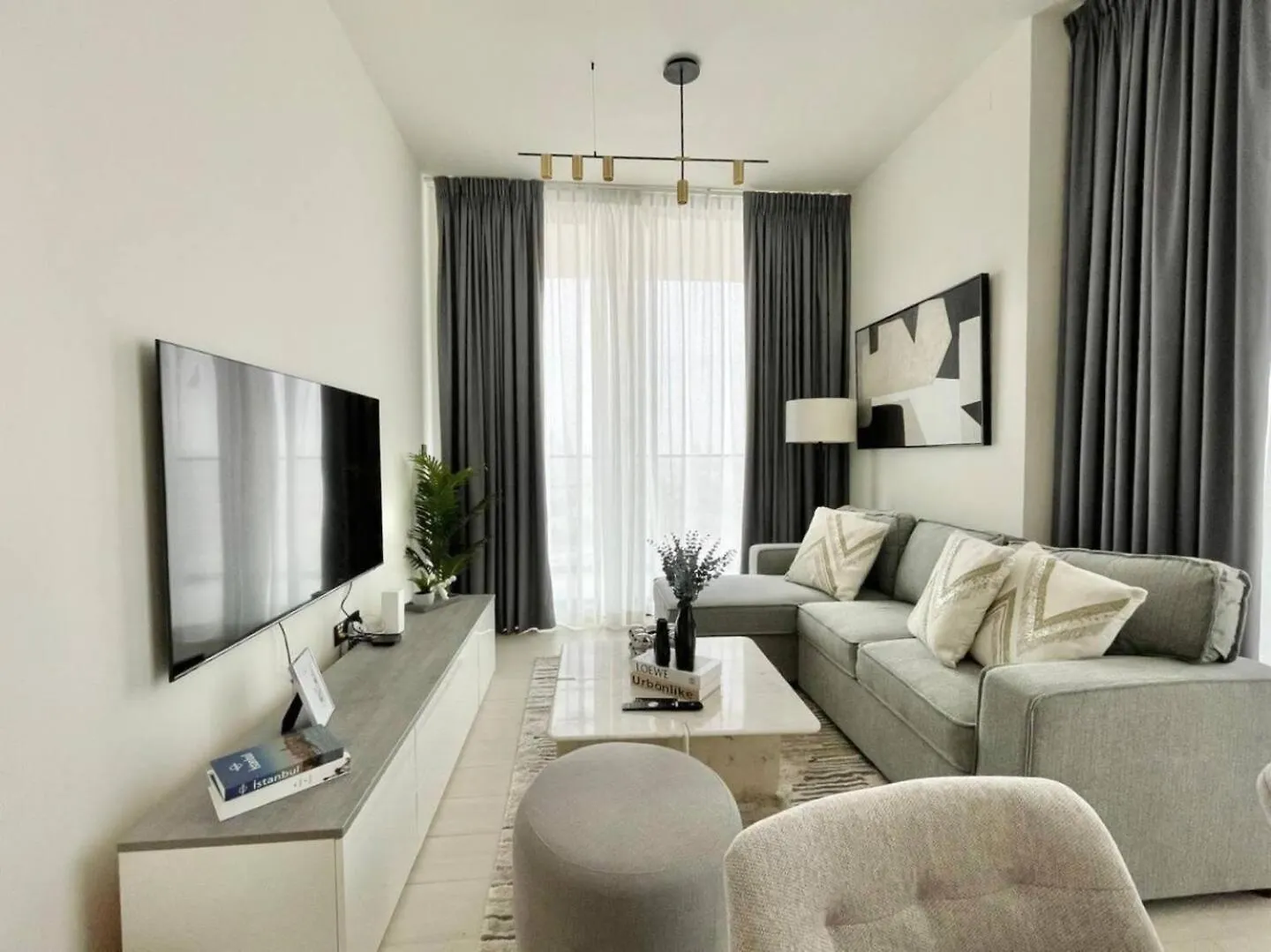 Premium 2Br Apartment With Private Pool In Jvc Dubai