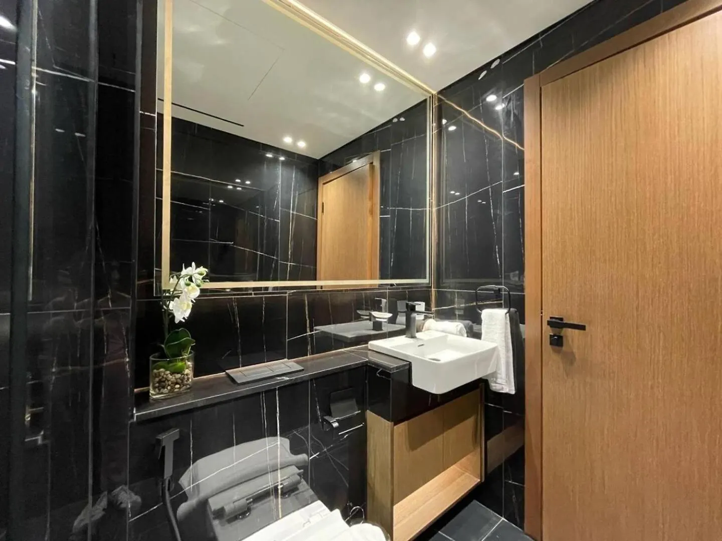 Premium 2Br Apartment With Private Pool In Jvc Dubai