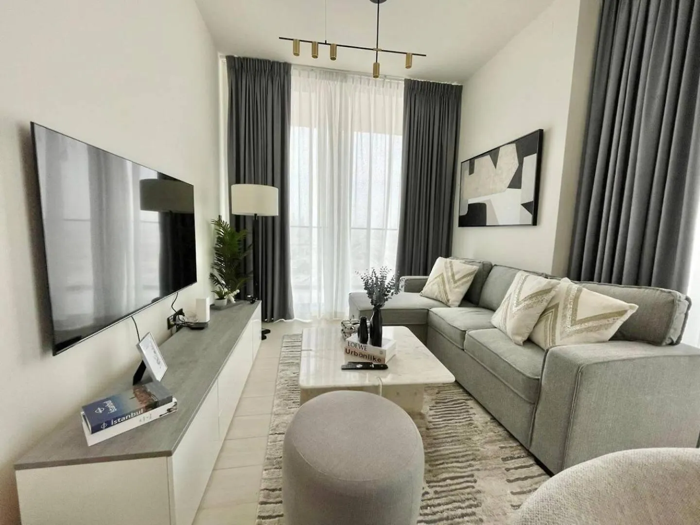 Premium 2Br Apartment With Private Pool In Jvc Dubai