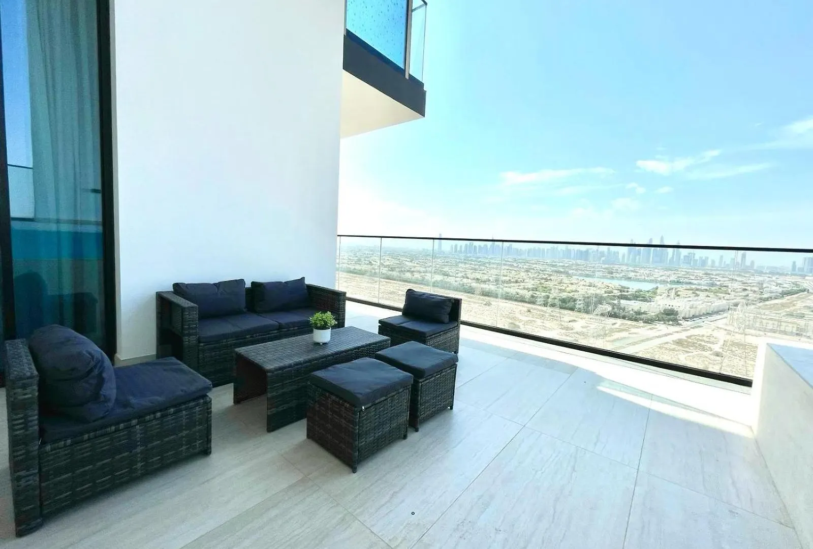 Premium 2Br Apartment With Private Pool In Jvc Dubai United Arab Emirates